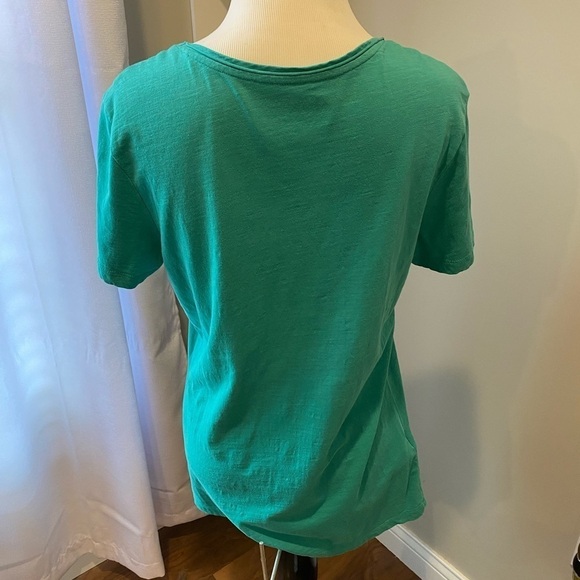 Green women’s Eddie Bauer tee shirt. Sz Small. - Picture 2 of 6